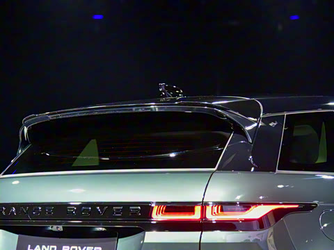 2021�� ����L 249PS R-Dynamic First edition �׷���