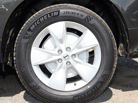 2022�� B5 �������ݺ�����