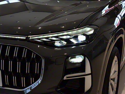 2024�� 45 TFSI quattro ������ ������װ 7��