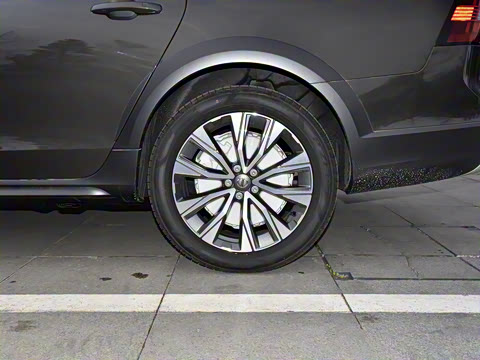 2021�� Cross Country B5 AWD ��Զ��