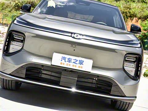 2025�� 215�콢��