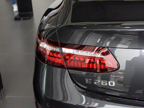 2021�� E 260 ���ܳ�