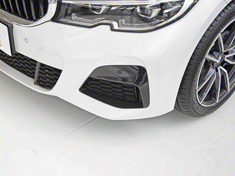 2021�� �Ŀ�� 320Li M�˶���װ