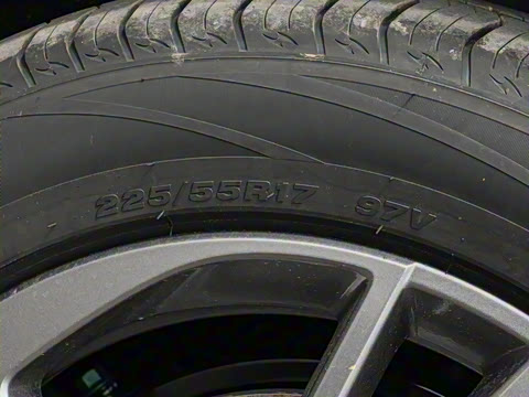 2025�� EV 545KM������