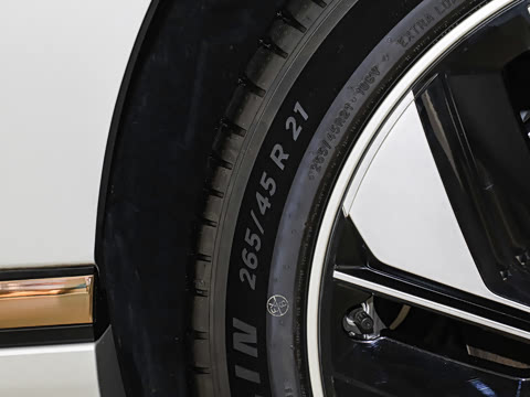 2025�� 210Max���Ȱ� 5��