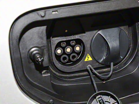 2025�� 210Max���Ȱ� 5��