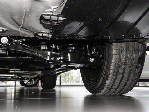 2025�� �Ŀ�� 300TSI DSG׿Խ��