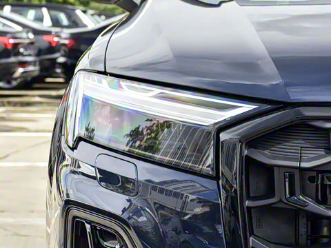 2025�� 45 TFSI quattro S line����ʿ��