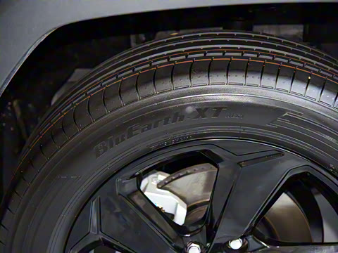 2021�� ˫�� 2.5L E-CVT�����콢��