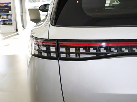 2025�� 210Max���Ȱ� 5��