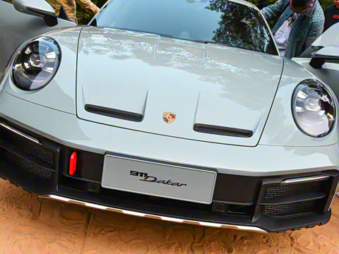 2023�� Dakar 3.0T