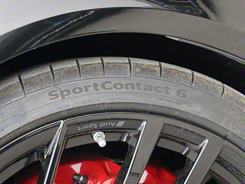 2023�� RS4 Avant ���װ�