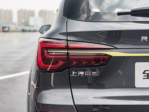 2021�� PLUS 330TGI �Զ����������