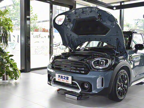 2022�� 1.5T COOPER ALL4 ���ͼ�