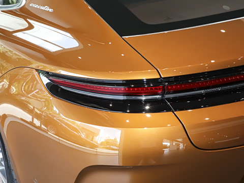 2024�� Panamera 4 �����ӳ��� 2.9T