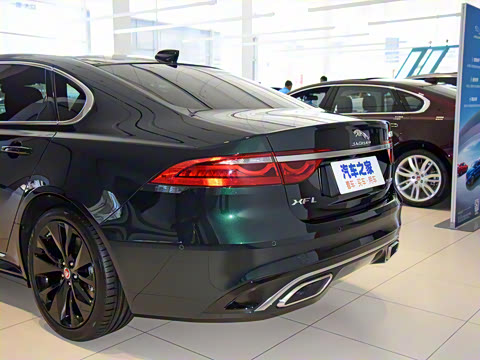 2021�� XFL 2.0T P300 �����콢�˶���