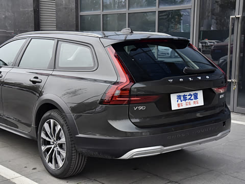 2021�� Cross Country B5 AWD ��Զ��