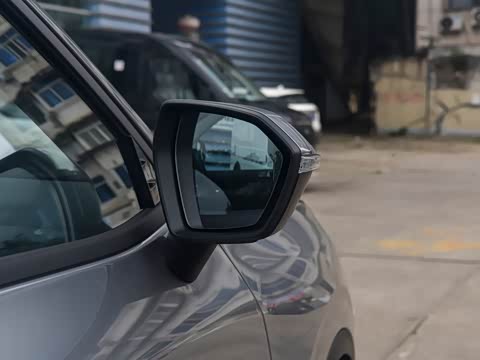 2025�� EcoBoost 170 �Ķ���