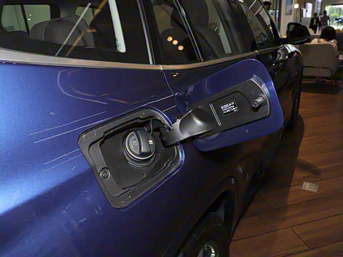 2021�� �Ŀ� xDrive25i M�˶���װ