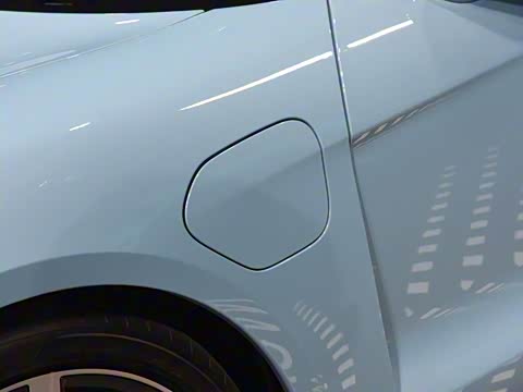 2019�� Taycan 4S