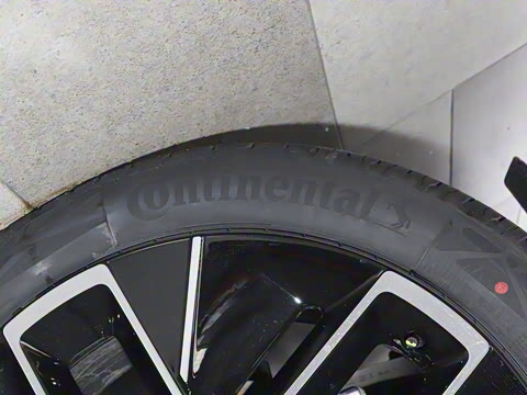 2025�� �Ŀ� Max ���̰�