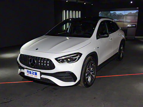 2021�� AMG GLA 35 4MATIC