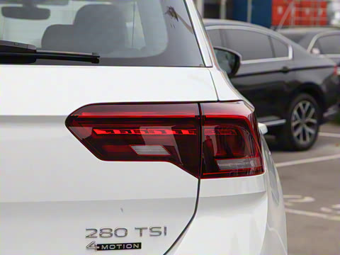 2021�� �Ŀ� 280TSI DSG��������������