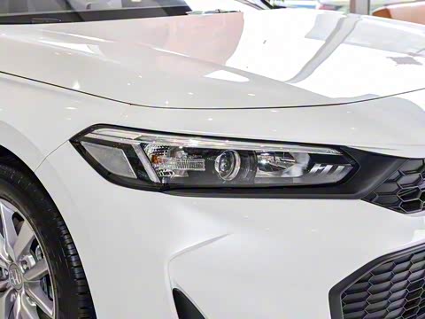 2025�� 180TURBO CVT ��Ȥ