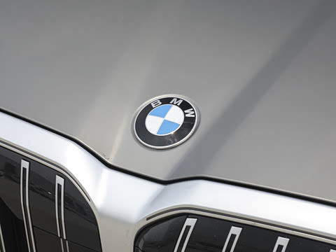 2025�� 530Li xDrive M�˶���װ