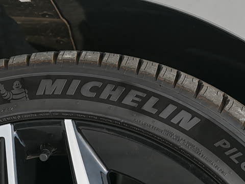 2025�� ������