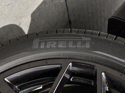 2025�� 45 TFSI quattro S line����ʿ��