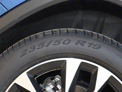 2025�� TSI380 7�������콢��