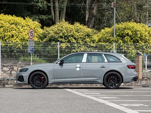 【奥迪rs 4】奥迪_奥迪rs 4报价_奥迪rs 4图片_汽车之家