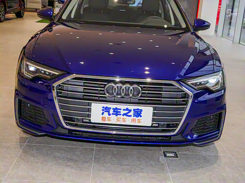 2021�� 40 TFSI ����������