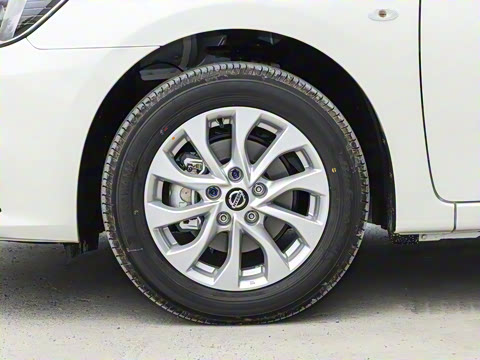 2024�� �Ŀ��� ���� 1.6XE CVT���ʰ�