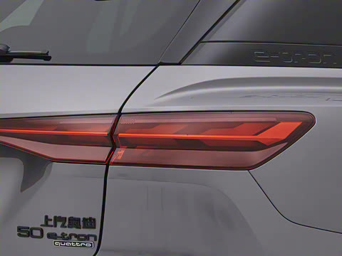 2023�� 50 e-tron quattro ��ҫ�� Ӱ��ʿ��