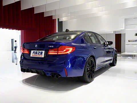 2018�� M5