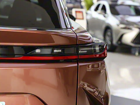 2023�� 450e �������а�