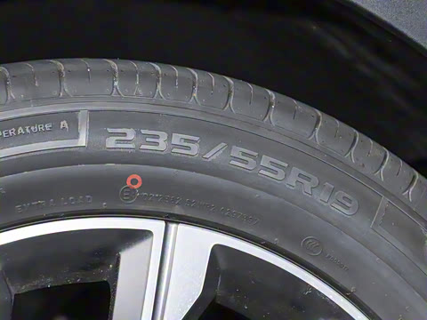 2025�� 2.0T ��������� 5��