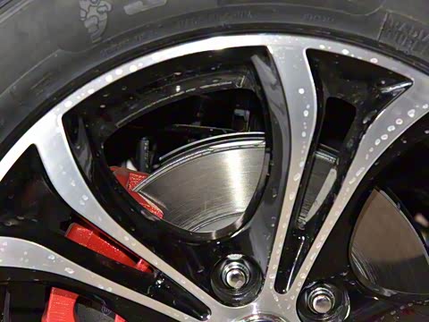 2018�� R7C 1.6L �Զ�������