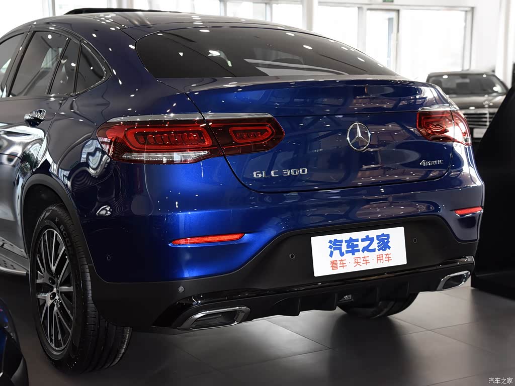 2020款glc3004matic轿跑suv