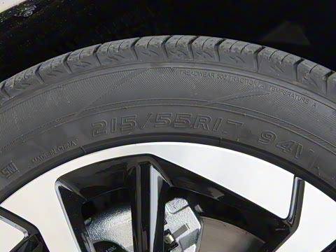 2025�� Plus 510 ������