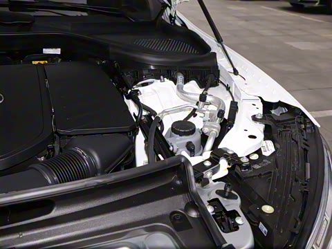 2025�� �Ŀ� GLC 260 4MATIC ����SUV