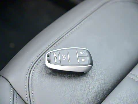 2017�� 2.0T 200HP ��Ӣ��