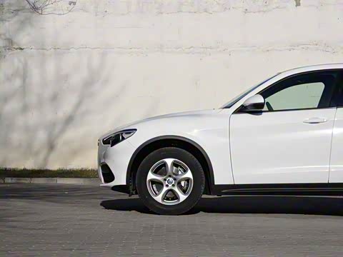 2017�� 2.0T 200HP ��Ӣ��