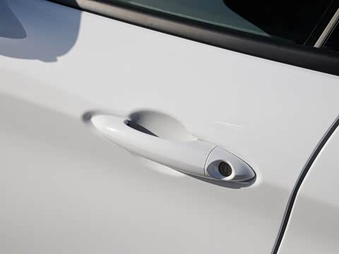 2017�� 2.0T 200HP ��Ӣ��