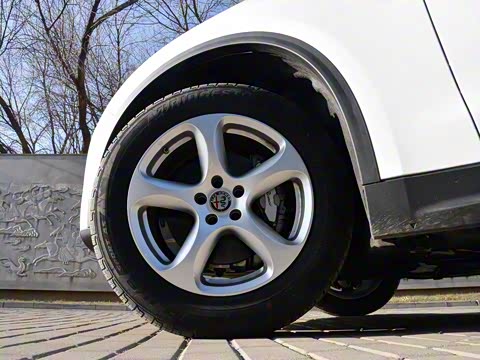 2017�� 2.0T 200HP ��Ӣ��