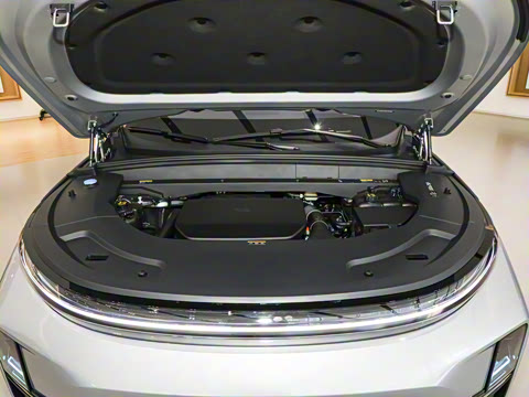 2025�� Ultra ���ܻ��°�