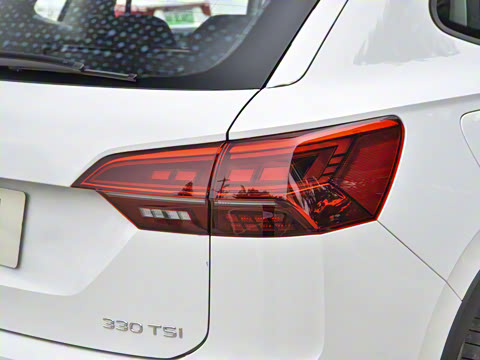 2021�� 330TSI ��������������Plus