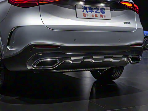 2023�� GLC 300 L 4MATIC ������ 7��